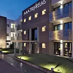 Aparthotel Matrix & 4*