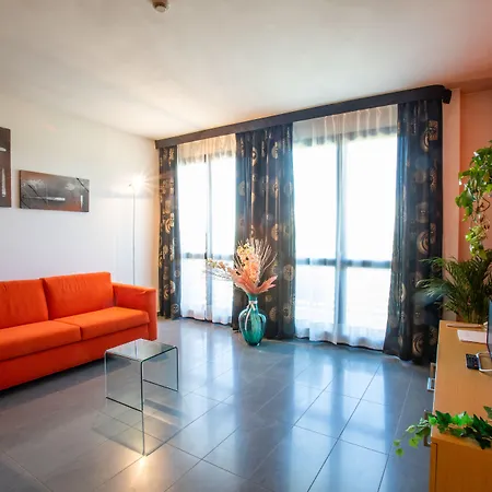 Apartahotel Matrix &