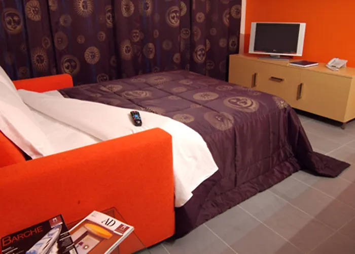 Apart-hotel Matrix &