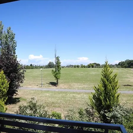 Matrix & Ξενοδοχείο με διαμερίσματα 4*