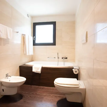 Ξενοδοχείο με διαμερίσματα Matrix &