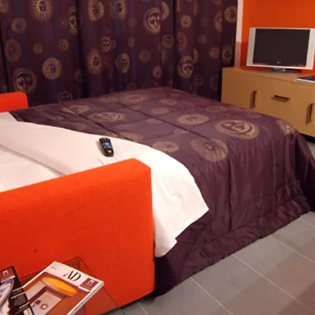 Aparthotel Matrix & 4*