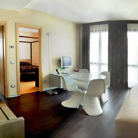 Aparthotel Matrix & 4*